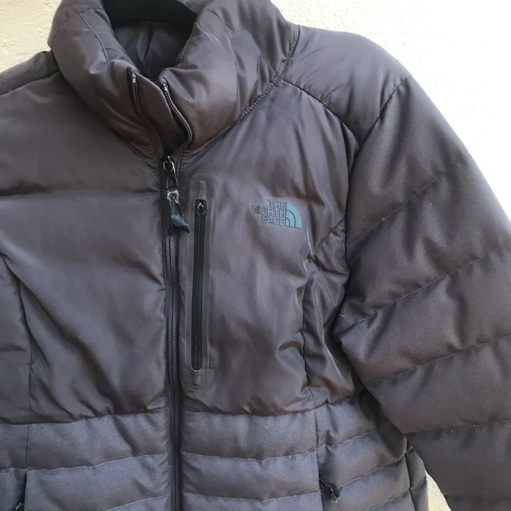 The North Face Women’s Puffer Jacket M - Picture 6 of 9